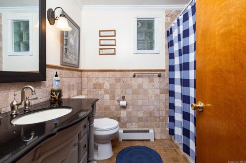 26 Beacham Rd, Rhinebeck NY  12572-3001 exterior