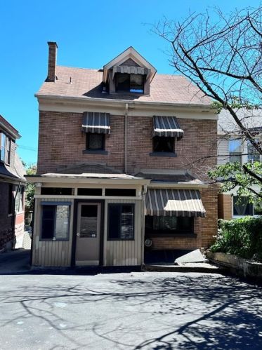 1524 Fallowfield Ave, Pittsburgh PA  15216-3753 exterior