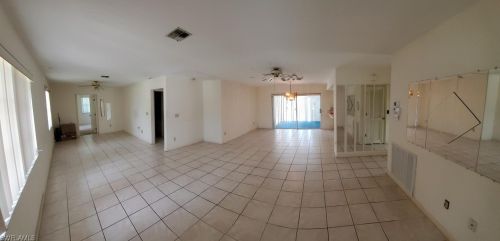 289 Ground Dove Cir, Lehigh Acres FL 33936-6931 exterior