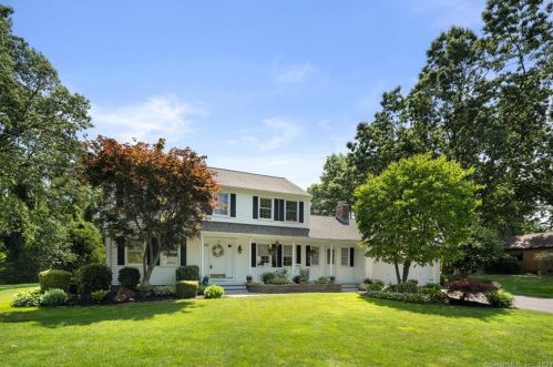 133 Tripp Rd, Ellington, CT 06029-3640