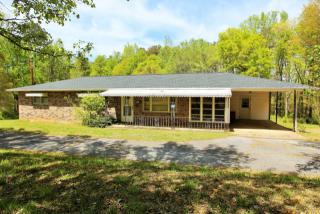 1320 Holly Springs Church Rd, Campobello, SC 29322-8108