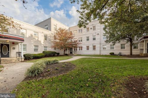 3872 9th St, Washington, DC 20032-4032