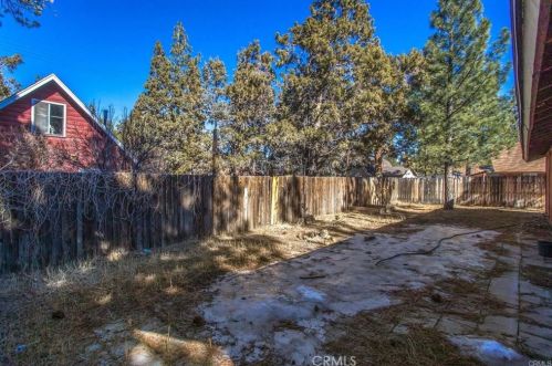 2099 4th Ln, Big Bear City CA  92314-9560 exterior