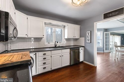 23 Yellowbreeches Rd, Carlisle PA  17015-9174 exterior