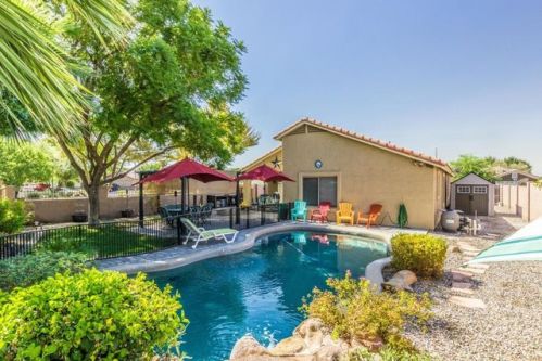 7016 Cavalier Dr, Glendale, AZ 85303-4439