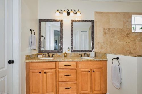 1121 1 Ter, Cape Coral FL  33991-1591 exterior