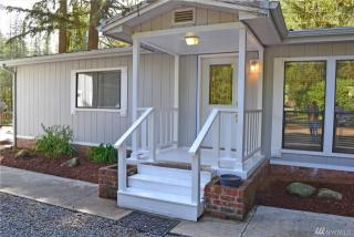 32603 109th St, Lake Joy, WA 98014-9785