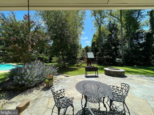107 Quintynnes Dr, Wilmington DE  19807-1435 exterior