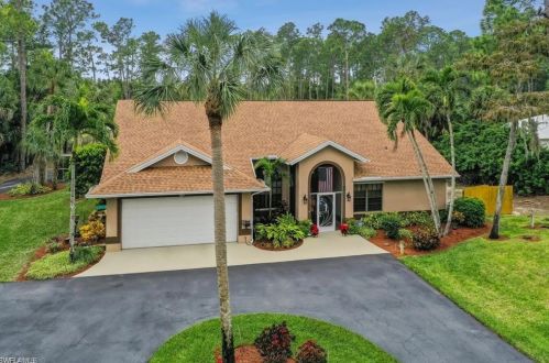 5980 Hidden Oaks Ln, Naples, FL 34119-1136