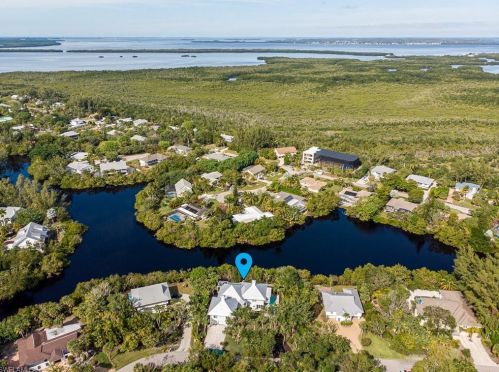 9445 Beverly Ln, Sanibel, FL 33957-4202