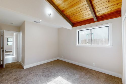 16 Midway Dr, Oroville CA  95966-3656 exterior