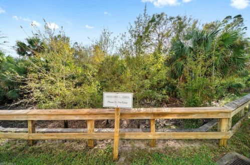 16121 Caldera Ln, Naples FL  34110-2831 exterior