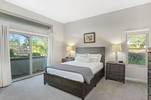 2876 Andover Ave, Carlsbad CA  92010-7004 exterior