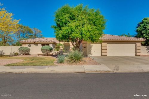 23515 81st Dr, Peoria, AZ 85383-5601