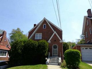 1554 Riverside Dr, Verona, PA 15147-2434