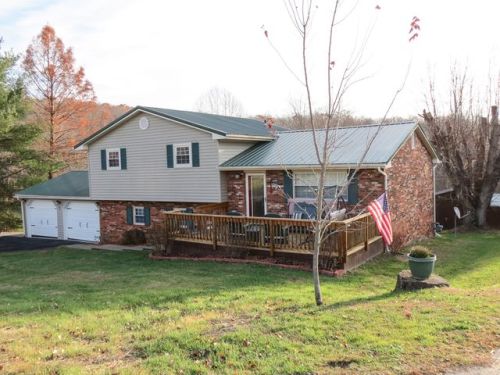 9416 Oak Hill Dr, Ashland KY  41102-8925 exterior