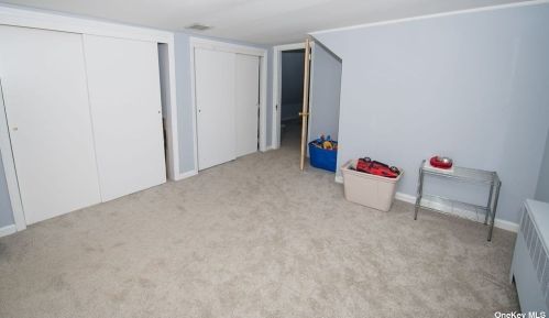 20 Ross Ave, Huntington Station NY  11747-2647 exterior