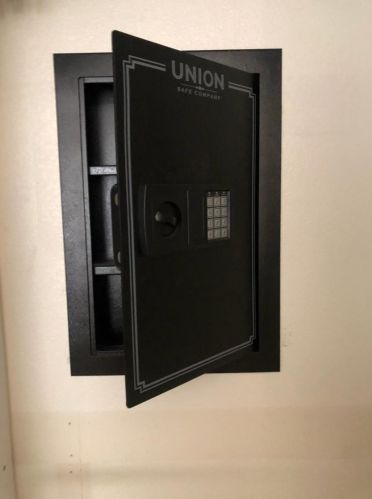 5507 Squire Wells Way, Riverbank CA  95367-9519 exterior