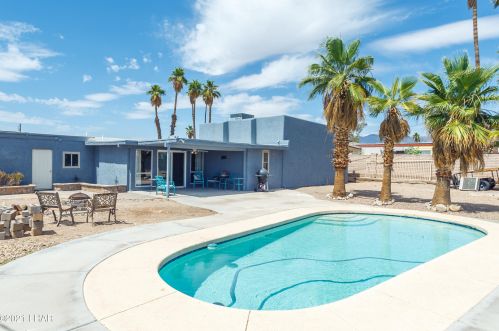 2140 Smoketree Ave, Lake Havasu City AZ  86403-5808 exterior