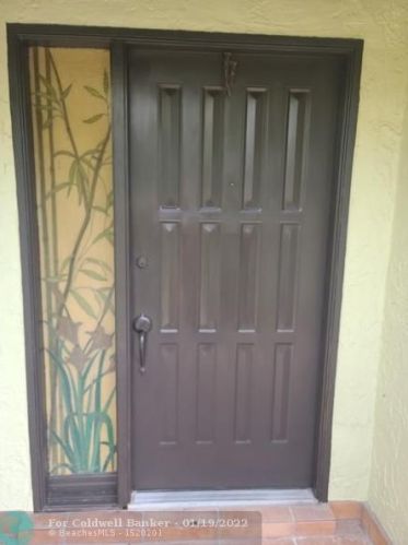 419 Narrowleaf Ct, West Palm Beach, FL 33411-1545