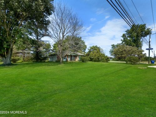 335 Ridge Rd, Southampton, NJ 08088-3506