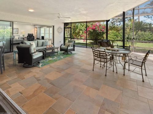 1905 Imperial Golf Course Blvd, Naples FL  34110-1007 exterior