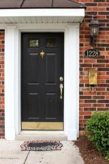 1228 Westlynne Way, Louisville, KY 40222-4429