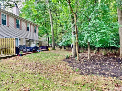 223 Palombi Ct, East Brunswick NJ  08816-5020 exterior