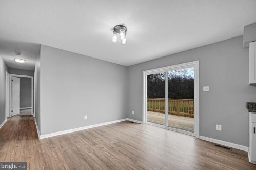275 Georgetown Rd, Littlestown PA  17340-9757 exterior