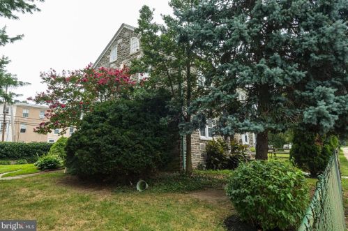 711 Marshall St, Norristown PA 19401-4113 exterior