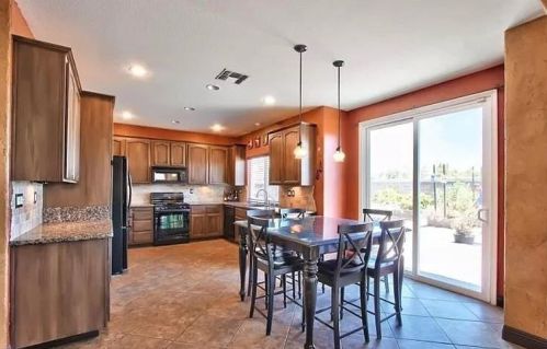 10853 Bellone Way, Rancho Cordova, CA 95670-6926