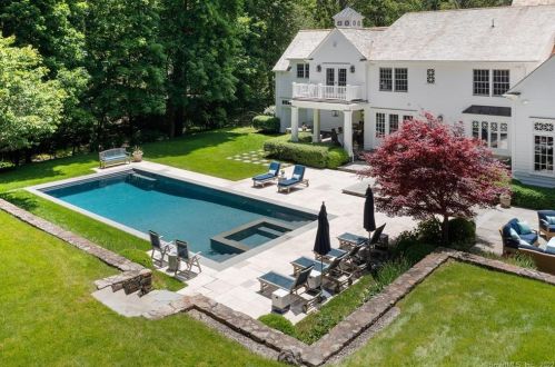 11 Over Rock Ln, Westport, CT 06880-5047