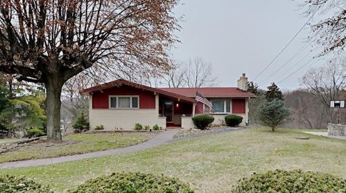 375 Haugh Dr, Pittsburgh, PA 15237-5634