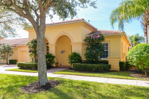 10111 Dolce Rd, Fort Pierce, FL 34986-2856
