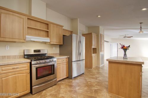 7550 Cholla Ranch Ln, Tucson AZ  85735-1822 exterior