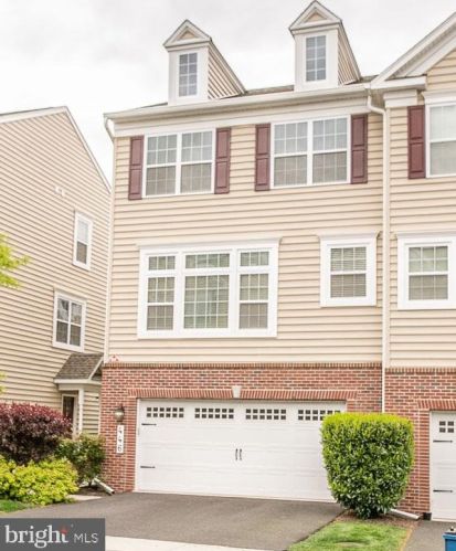 446 Williamson Ct, Lansdale, PA 19446