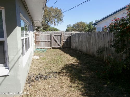 2225 Anna Dr, Titusville FL  32796-2008 exterior