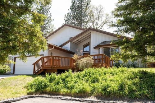 40309 Road 222, Bass Lake, CA 93604-9702