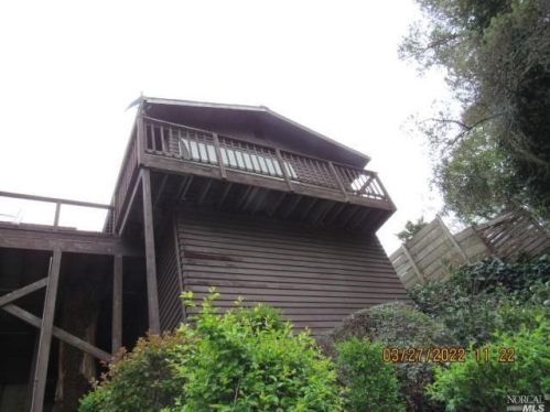 930 Live Oak Ave, Ukiah CA  95482-3733 exterior