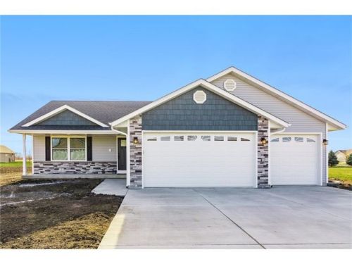 423 Walnut Ave, Baxter, IA 50028-7799