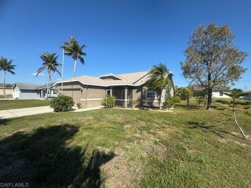 937 7th Ave, Cape Coral, FL 33991-2420