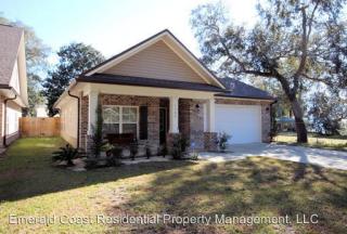 1302 Cedar Ave, Niceville FL  32578-3112 exterior