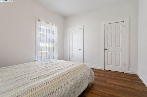 1528 79 Ave, Oakland CA  94621-2644 exterior