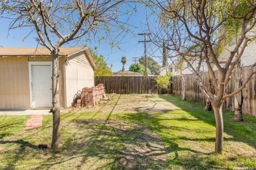 662 Alexander St, Glendale CA 91203-1621 exterior