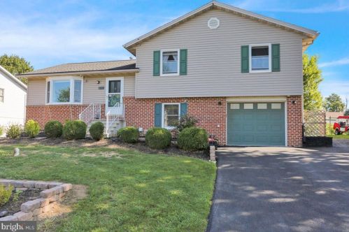 337 Sooner Ln, Blandon, PA 19510-9799