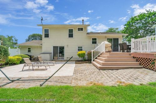 34 Wyoming Dr, Jackson Twp NJ  08527-1544 exterior