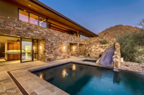 5202 Cliffside Dr, Phoenix, AZ 85018-1831