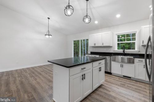 12601 Wilderness Park Dr, Spotsylvania VA  22551-8114 exterior