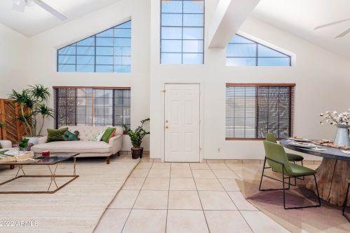 18618 42nd Ave, Glendale, AZ 85308-7525