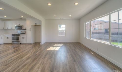 540 Victoria St, Rialto CA  92376-5231 exterior